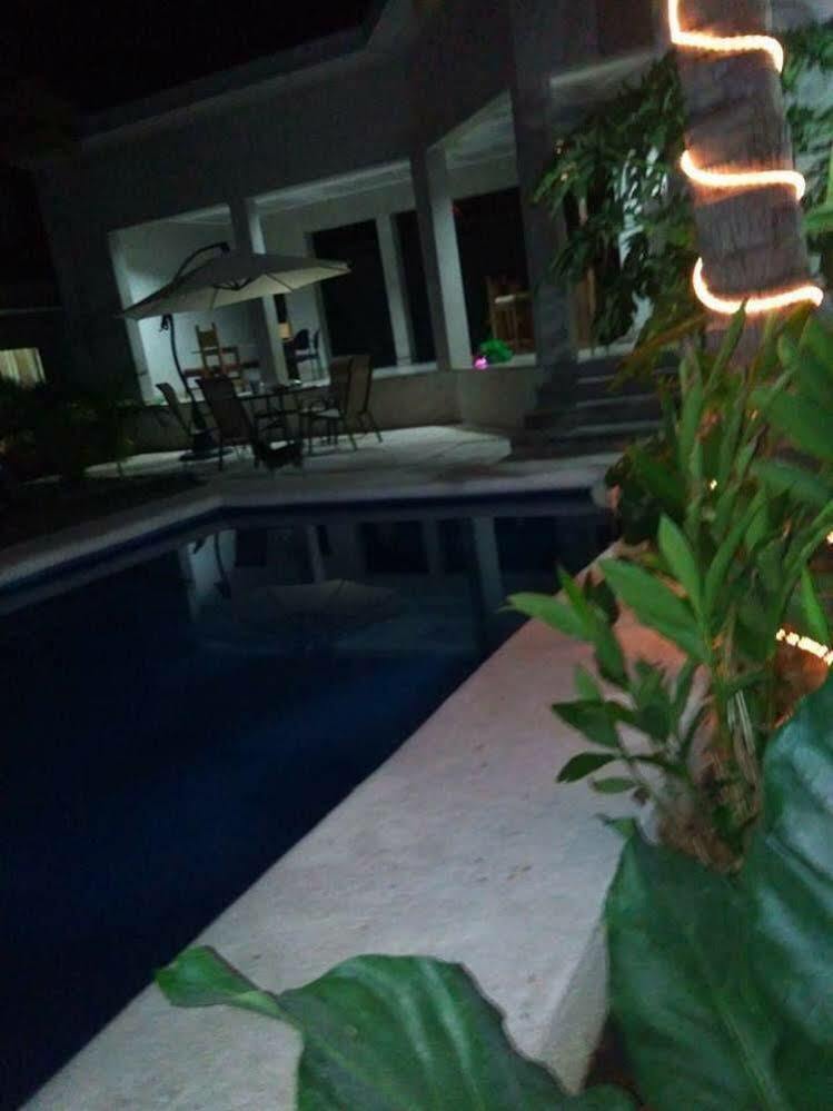 Hotel Sueño Tranquilo Quepos Exterior foto