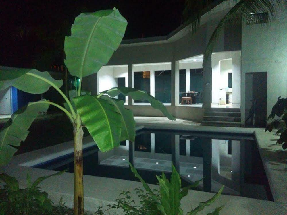 Hotel Sueño Tranquilo Quepos Exterior foto