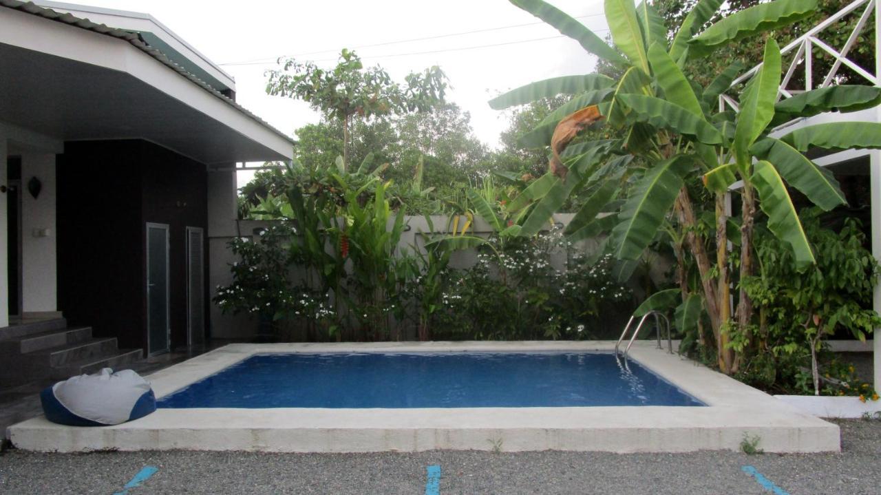 Hotel Sueño Tranquilo Quepos Exterior foto
